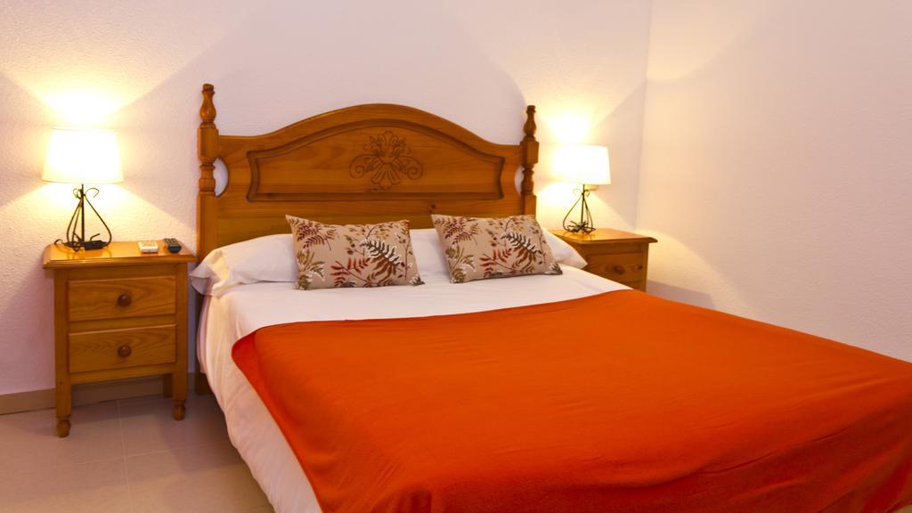 Hospedium Hostal Restaurante El Mirador De Atienza Extérieur photo