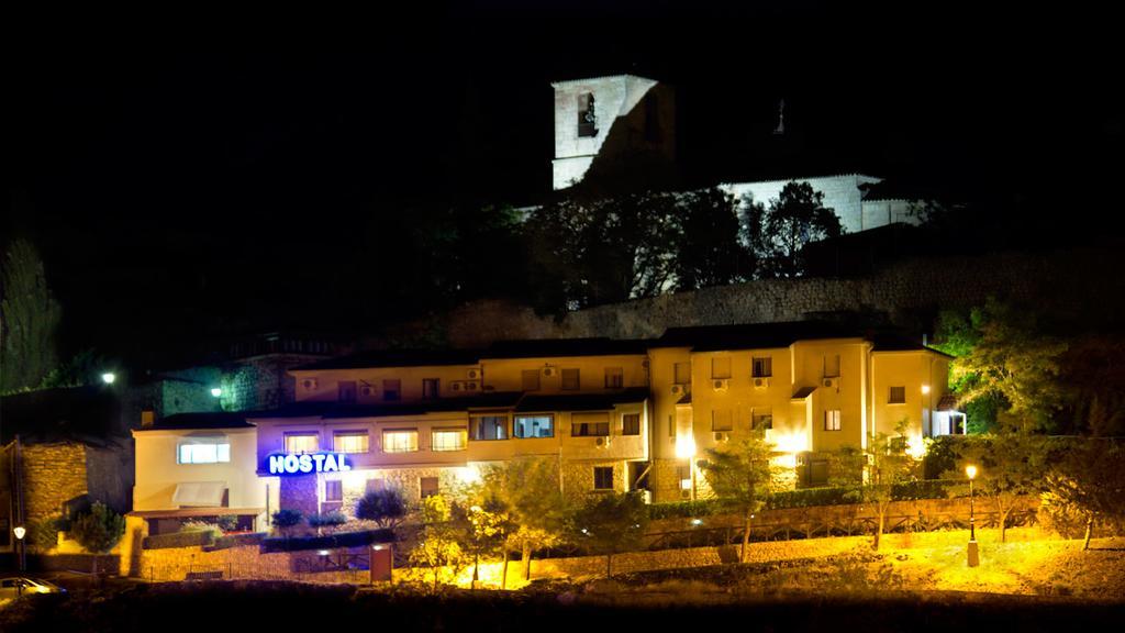 Hospedium Hostal Restaurante El Mirador De Atienza Extérieur photo